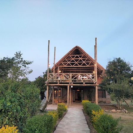 Engiri Game Lodge And Campsite Katunguru Dış mekan fotoğraf