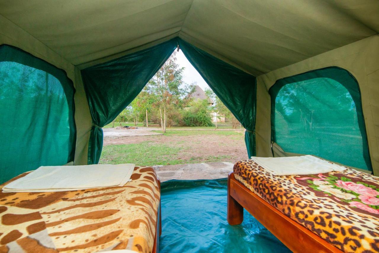 Engiri Game Lodge And Campsite Katunguru Dış mekan fotoğraf