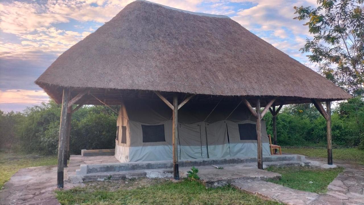 Engiri Game Lodge And Campsite Katunguru Dış mekan fotoğraf